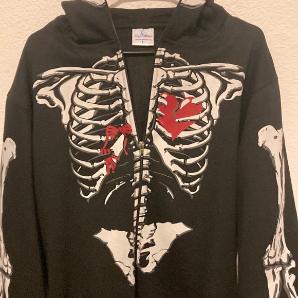 skyline skeleton hoodie